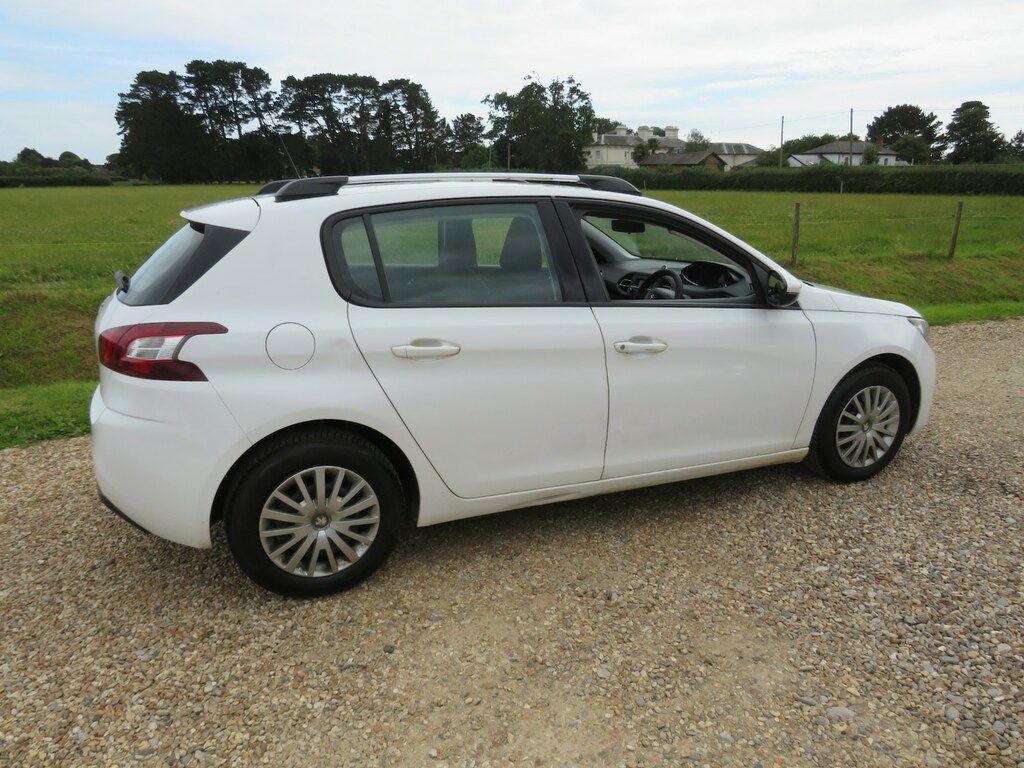 Peugeot 308 1.6 B Lue Hdi 100 Access YJ17EFY White #5
