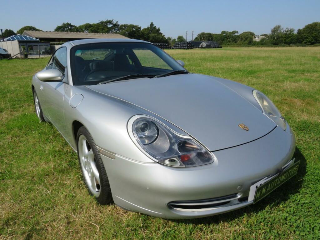 Porsche 911 Carrera 4 Silver #4