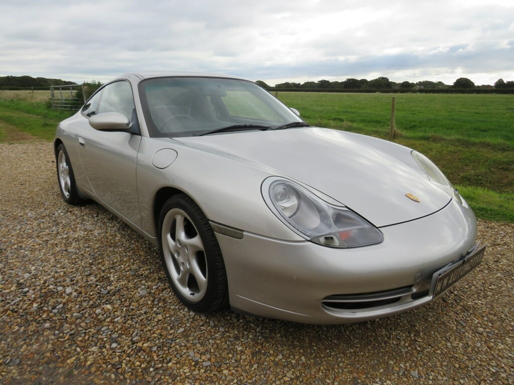 Porsche 911 Carrera 4 Silver #3