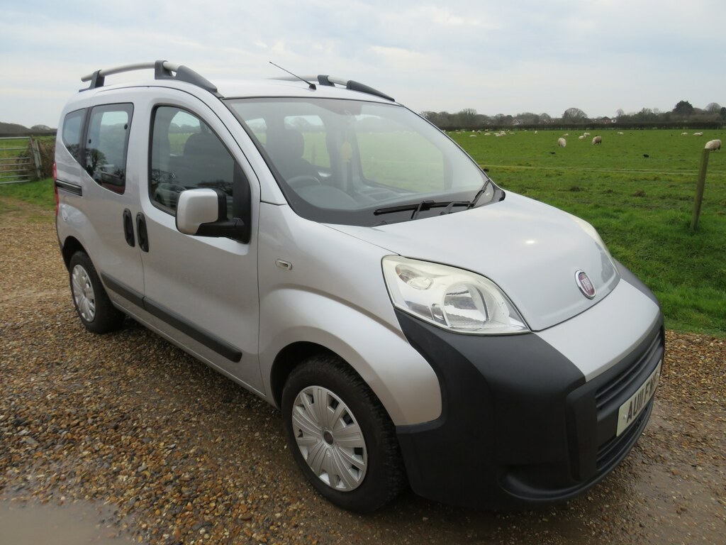 Fiat Qubo 1.3 Multijet Active Dualogic Silver #3