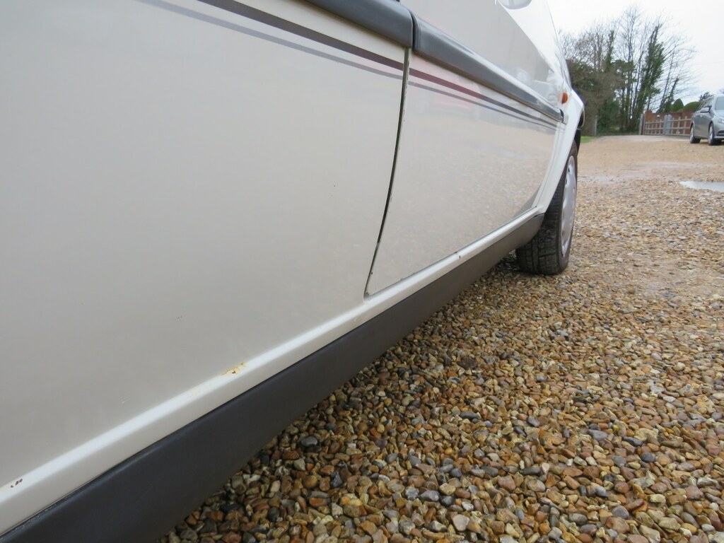 Rover 100 1.5 115 D Sd White #35