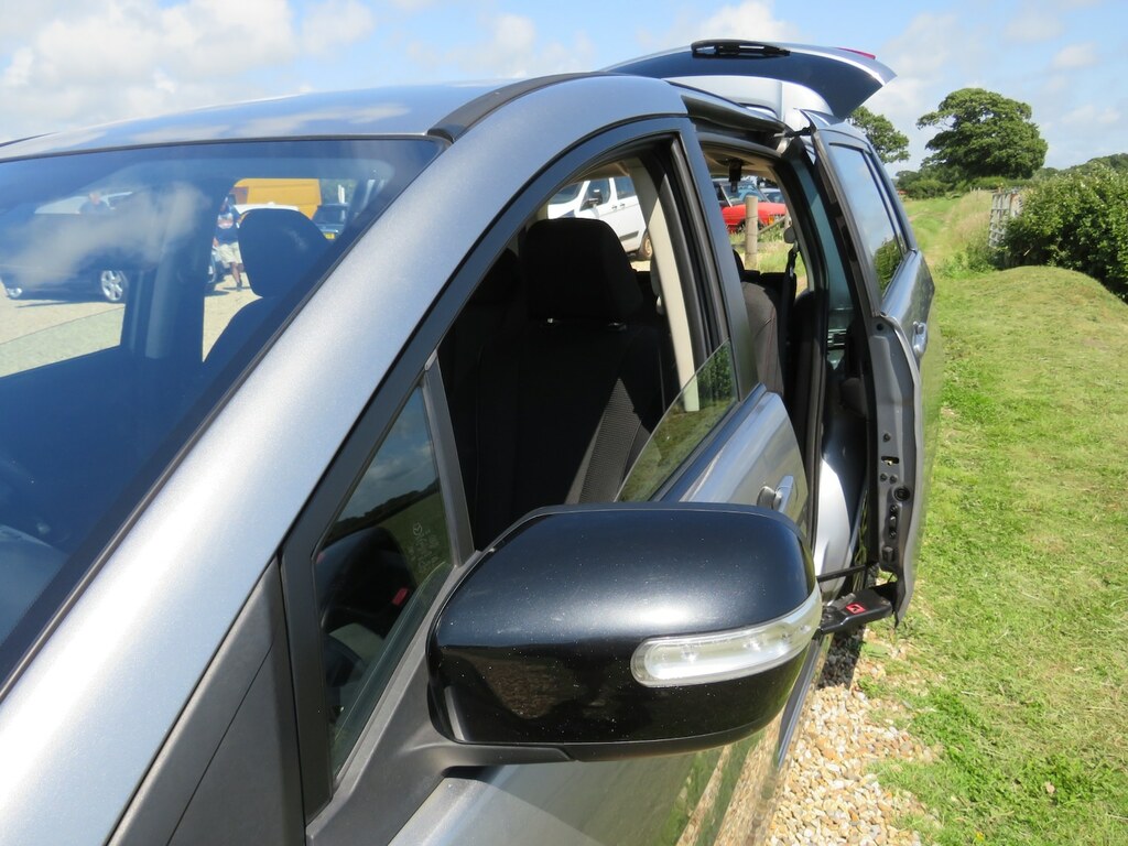 Mazda 5 1.6D Venture Spares Or Repairs Only Silver #5
