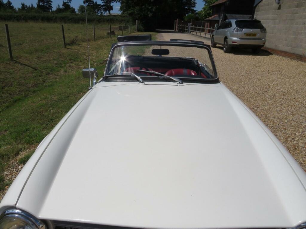 Triumph TR6 150 Bhp White #4