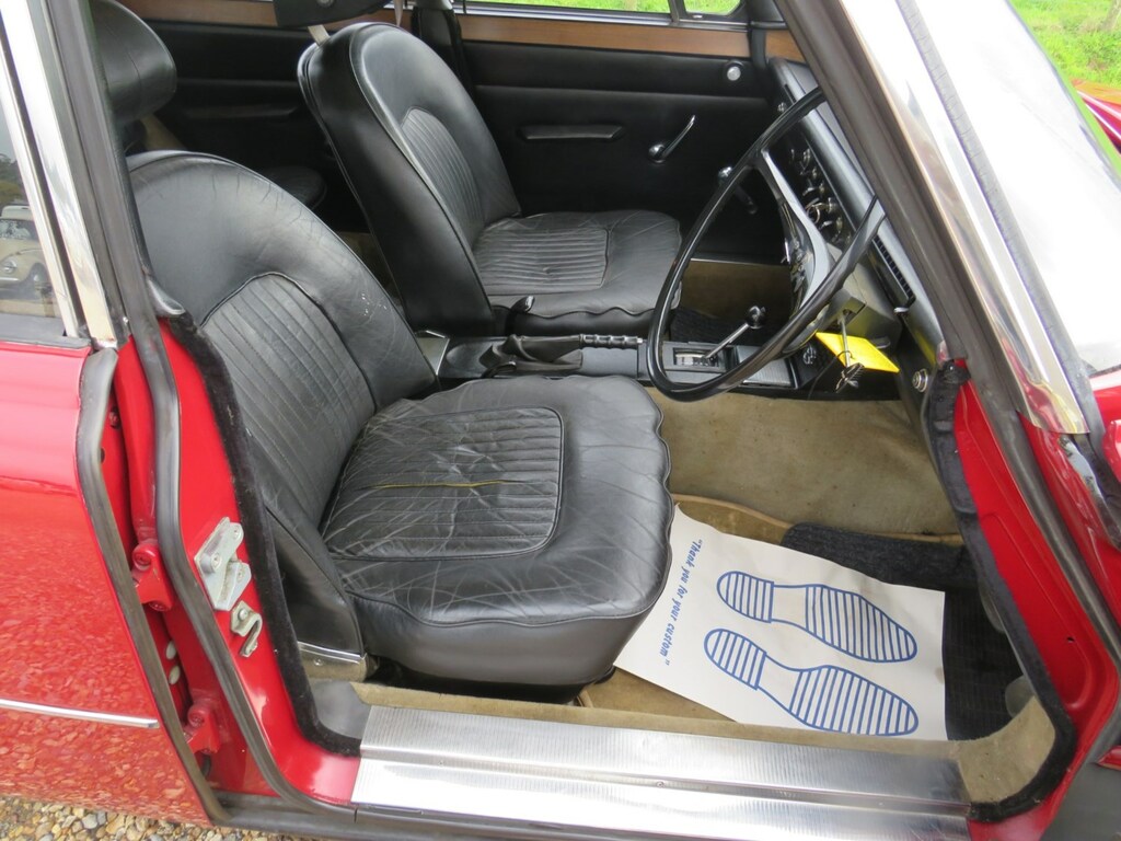 Rover P6 3500 Estoura Estate ABW601G Red #6