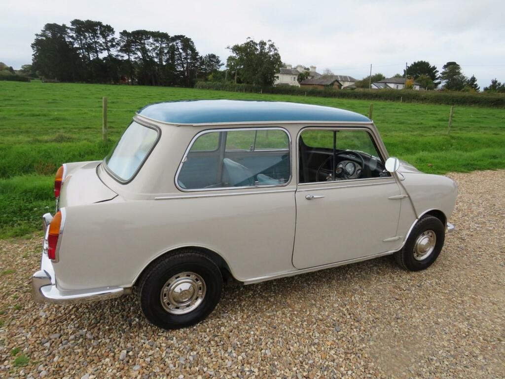 Wolseley All Models Mark One Saloon #6
