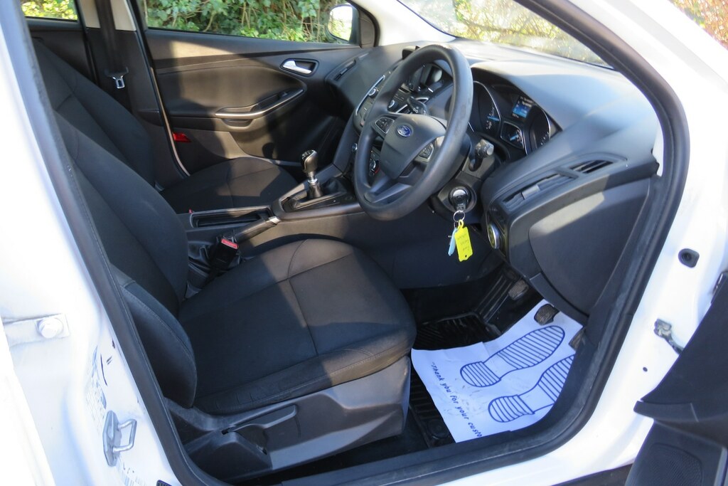 Ford Focus 1.5 Tdci 120 Style GX17BYU White #5