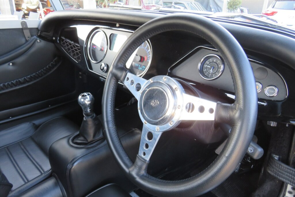 Morgan Roadster V6 Ford Cyclone 6 Speed Gearbox Black #2