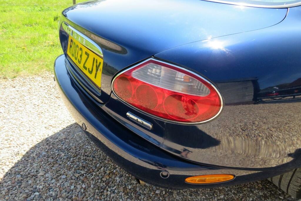 Jaguar XK8 4.2 2dr Auto Blue #11