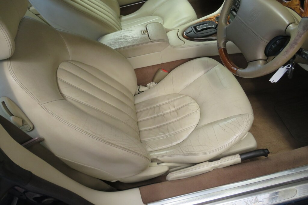 Jaguar XK8 4.2 2dr Auto Blue #39