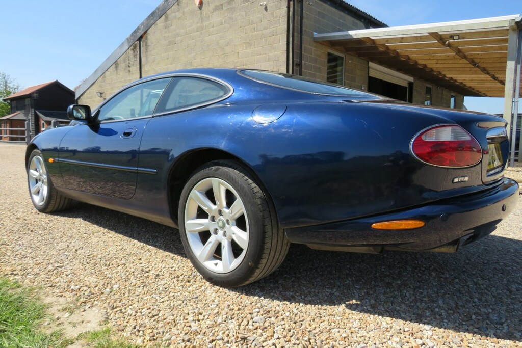 Jaguar XK8 4.2 2dr Auto Blue #46