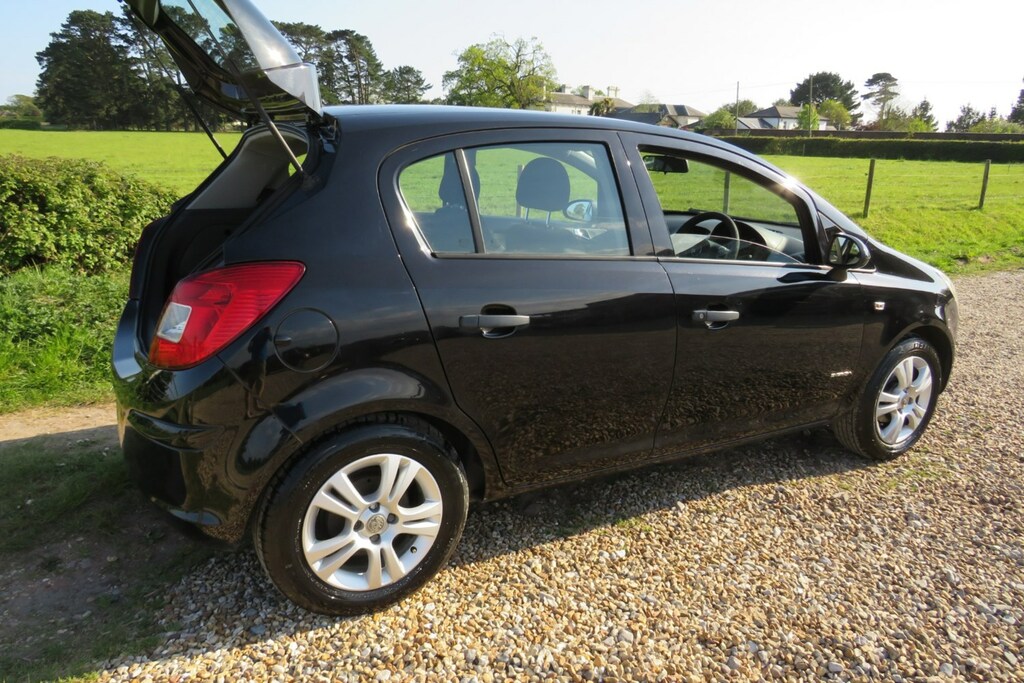Vauxhall Corsa 1.2I 16V Energy Black #6
