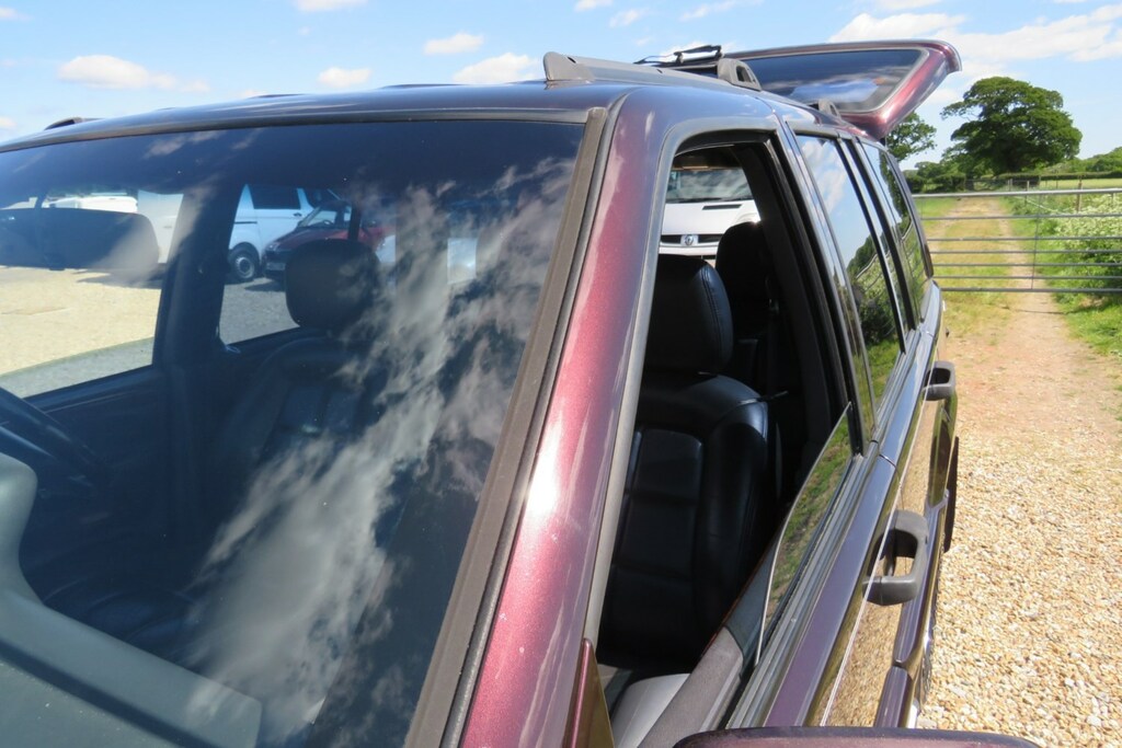 Jeep Grand Cherokee Cherokee Limited Black #12