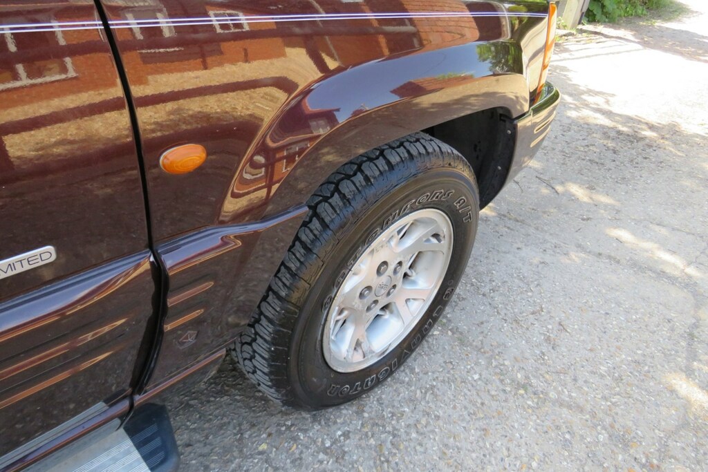 Jeep Grand Cherokee Cherokee Limited Black #27