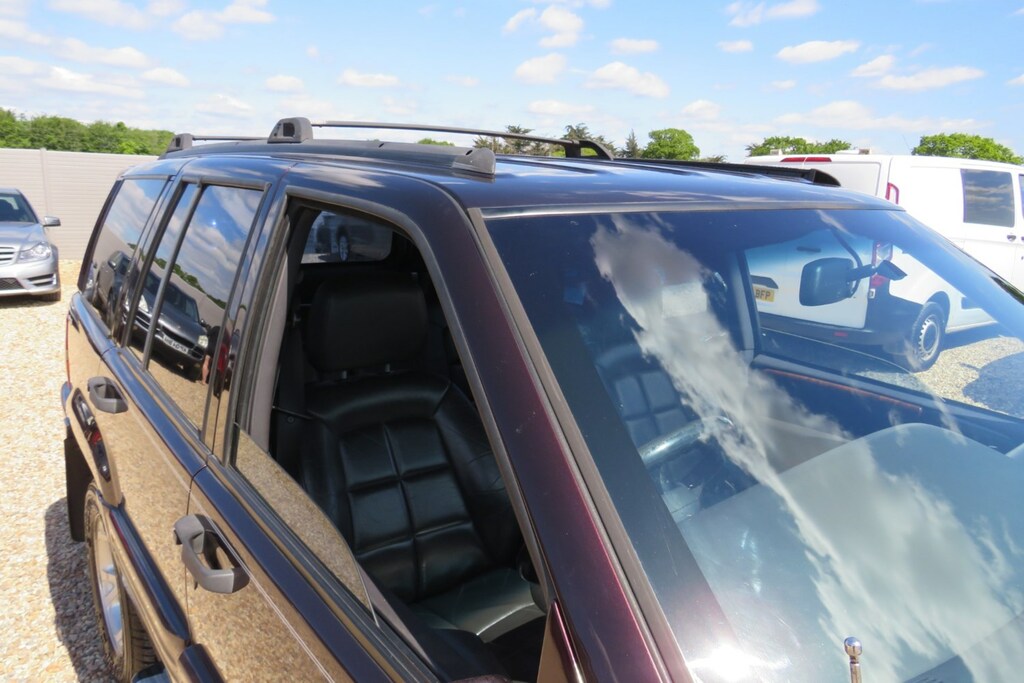 Jeep Grand Cherokee Cherokee Limited Black #37