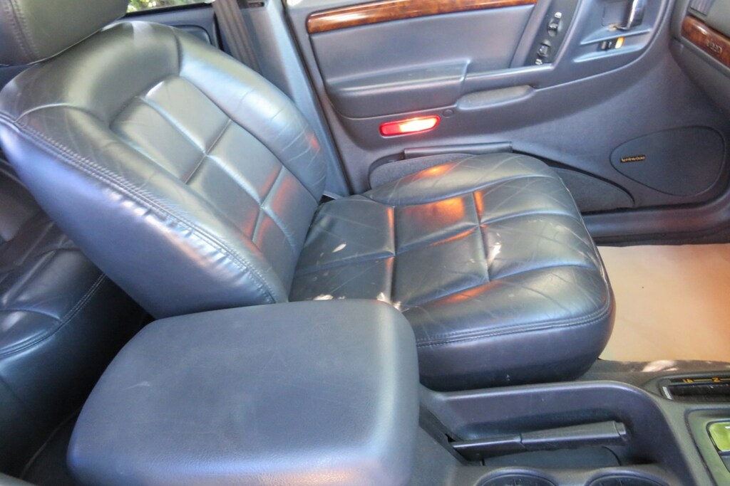 Jeep Grand Cherokee Cherokee Limited Black #25
