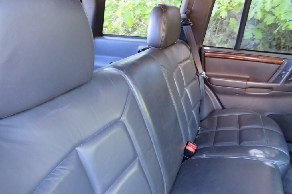 Jeep Grand Cherokee Cherokee Limited Black #8