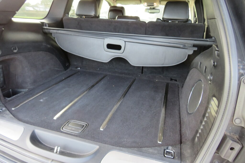 Jeep Grand Cherokee Suv White #28
