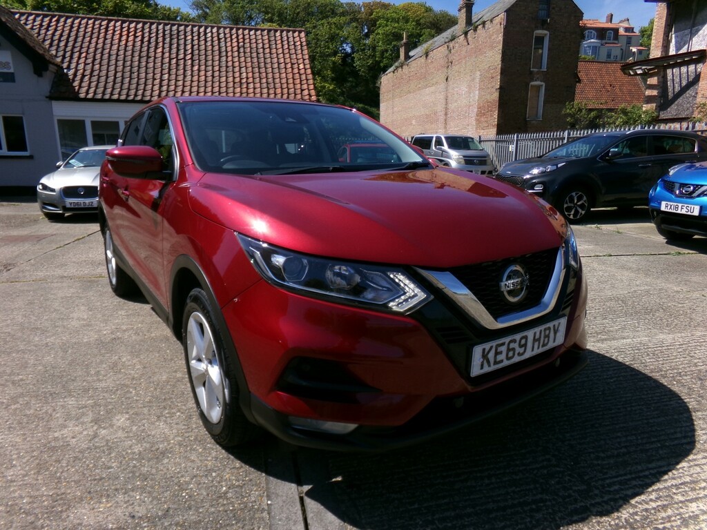Nissan Qashqai Suv 1.3 Dig-t Acenta Premium 2020 Red