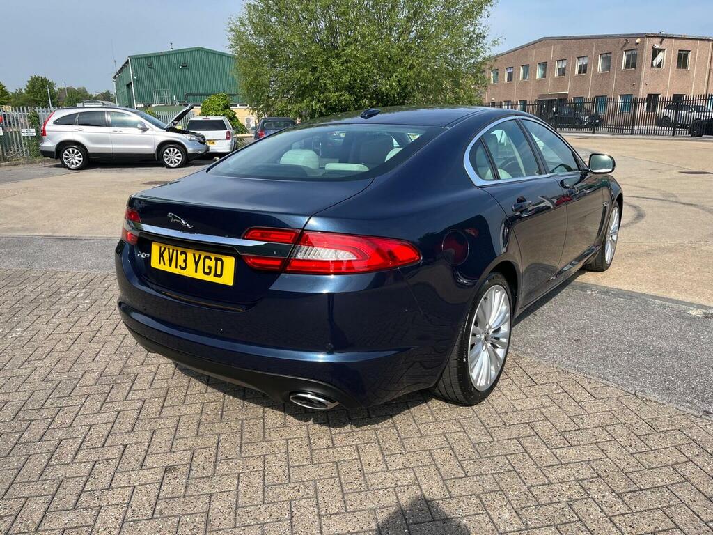 Jaguar XF Saloon 2.2D Portfolio Euro 5 Ss 2013 KV13YGD Blue #6