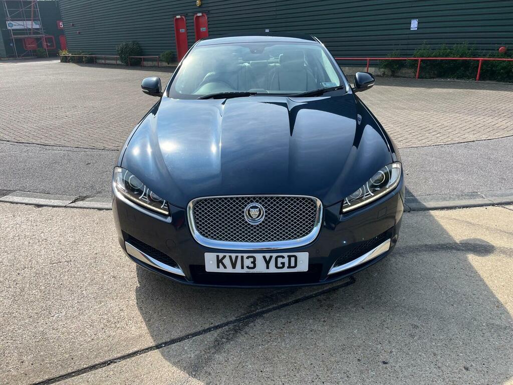 Jaguar XF Saloon 2.2D Portfolio Euro 5 Ss 2013 KV13YGD Blue #2