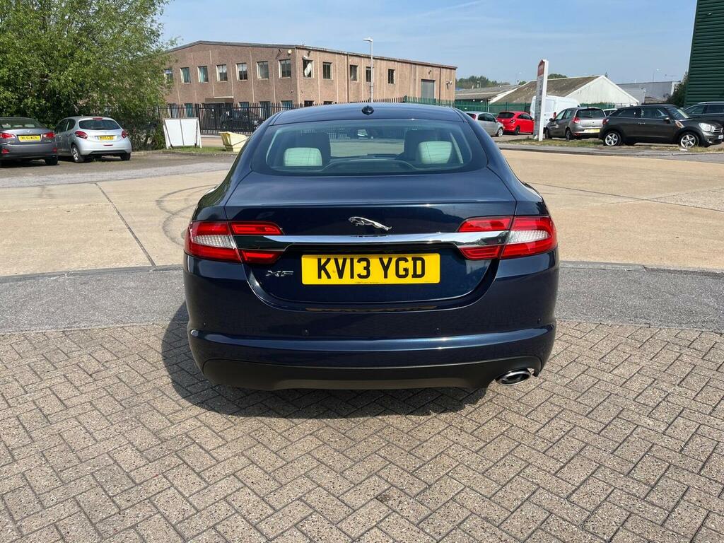 Jaguar XF Saloon 2.2D Portfolio Euro 5 Ss 2013 KV13YGD Blue #5