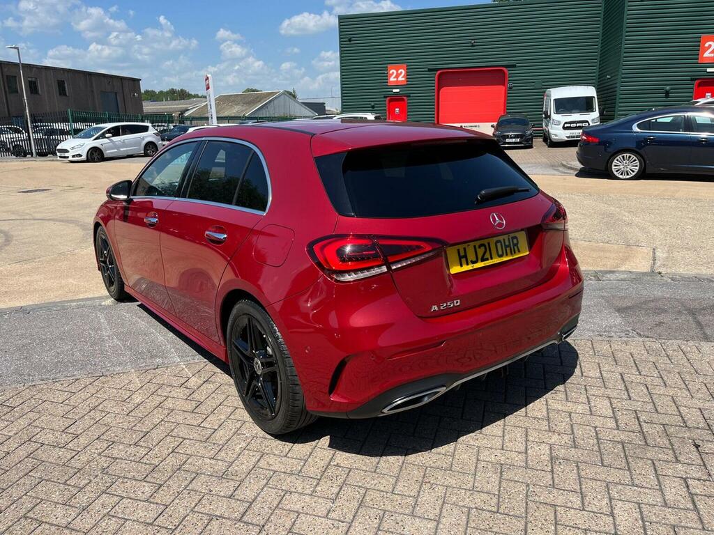 Mercedes-Benz A Class Hatchback 2.0 A250 Amg Line Premium Plus 2 7G-dc HJ21OHR Red #5