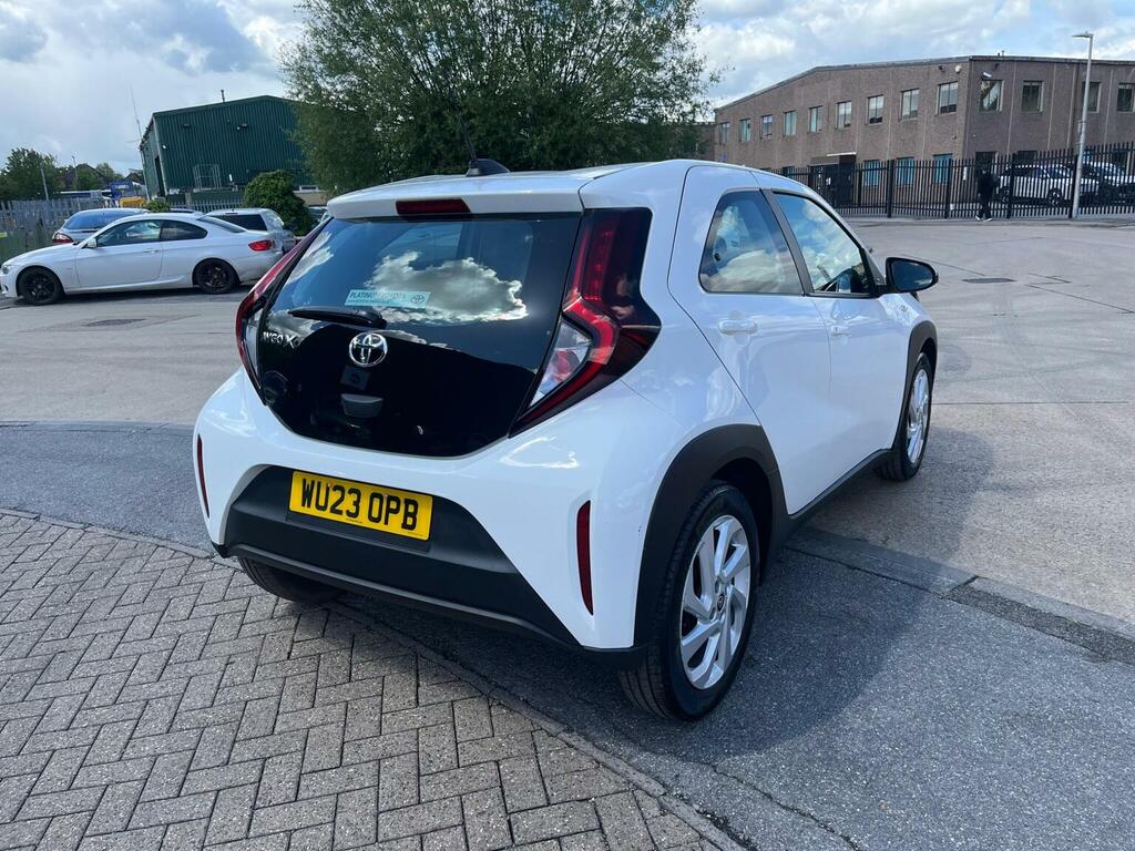 Toyota Aygo X Hatchback 1.0 Vvt-i Pure Euro 6 Ss 202323 WU23OPB White #6