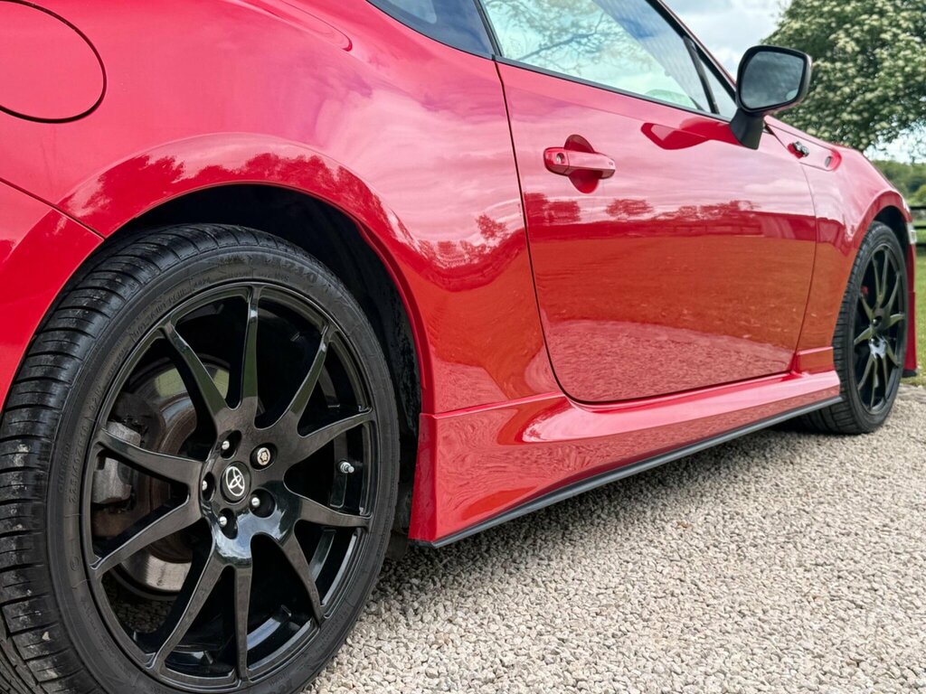 Toyota GT86 2.0 D-4s Blanco White #9