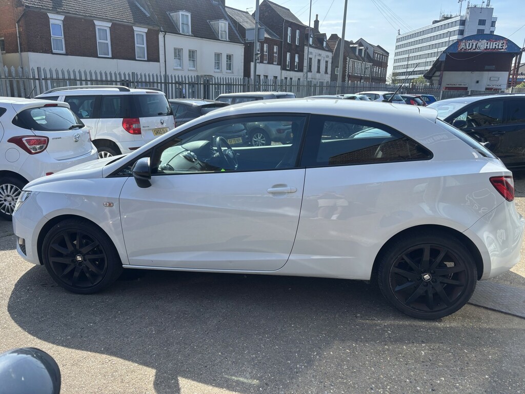 Seat Ibiza Hatchback 1.2 Tsi Fr 2016 White #5