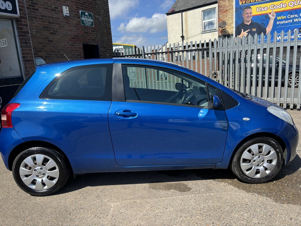 Toyota Yaris Hatchback 1.3 T3 2007 Blue #4