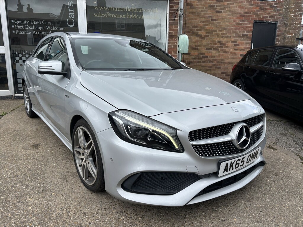 Mercedes-Benz A Class Hatchback 2.1 A200d Amg Line 2015 Silver #3