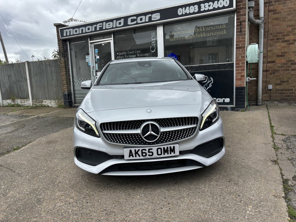 Mercedes-Benz A Class Hatchback 2.1 A200d Amg Line 2015 Silver #2