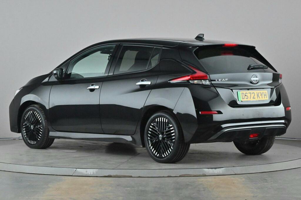 Nissan Leaf 39Kwh N Connecta Hatchback DS72KYH Black #4