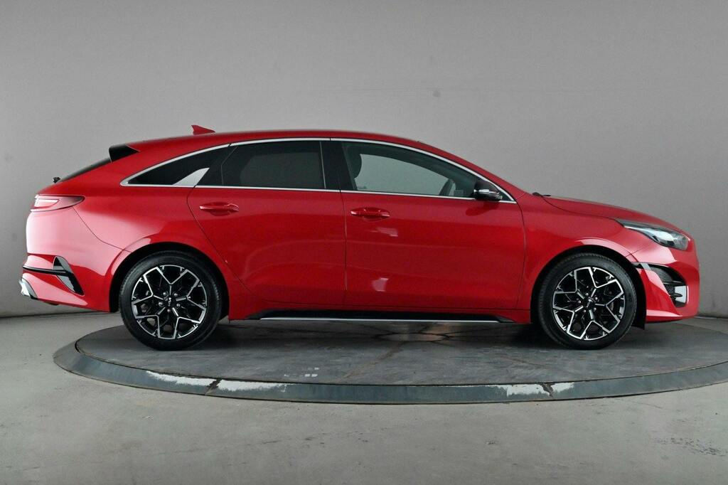 Kia Proceed 1.5 T Gdi Gt Line Shooting Brake HN24ZYZ Red #3