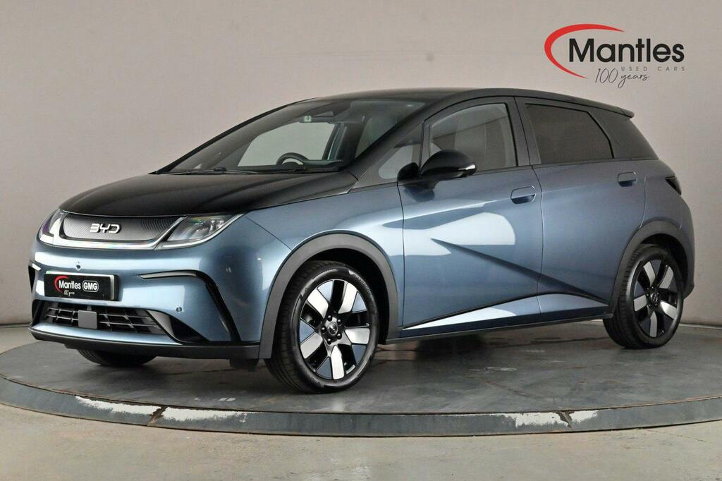 Byd Dolphin 60.48Kwh Design Hatchback Black