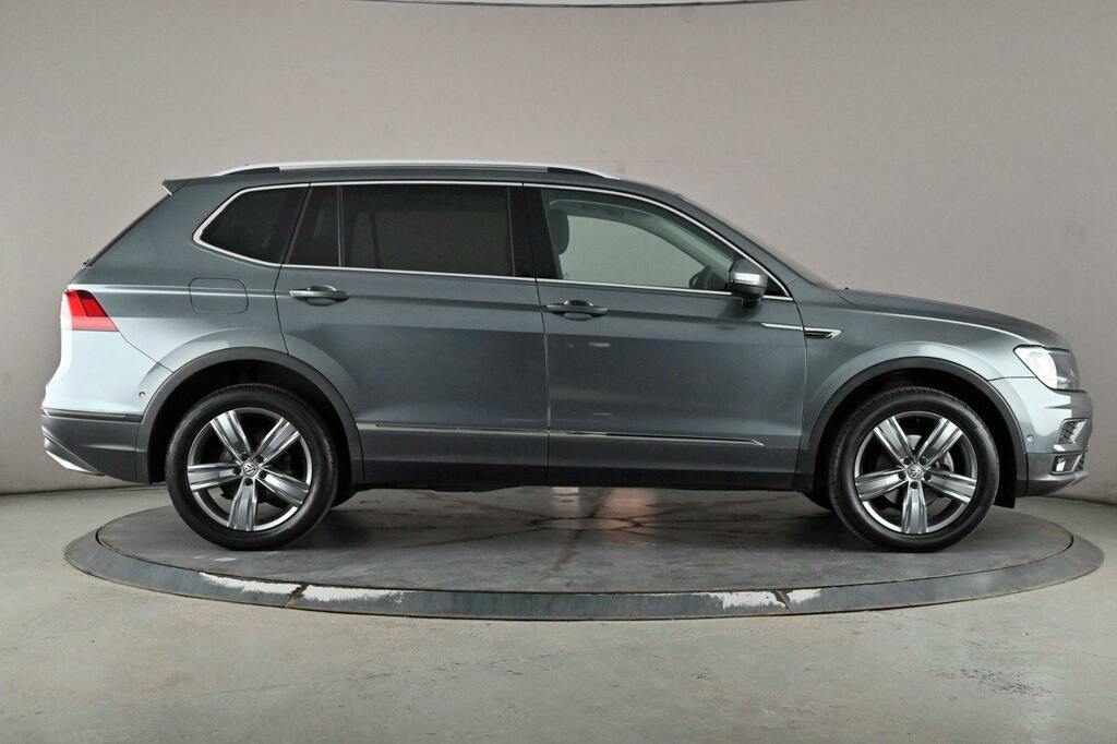 Volkswagen Tiguan Allspace 1.5 Tsi Evo Match Suv Ss Grey #3