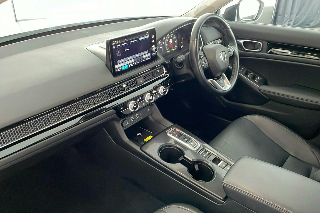 Honda Civic 2.0 H I Mmd Advance Hatchback Hybrid Ec White #2