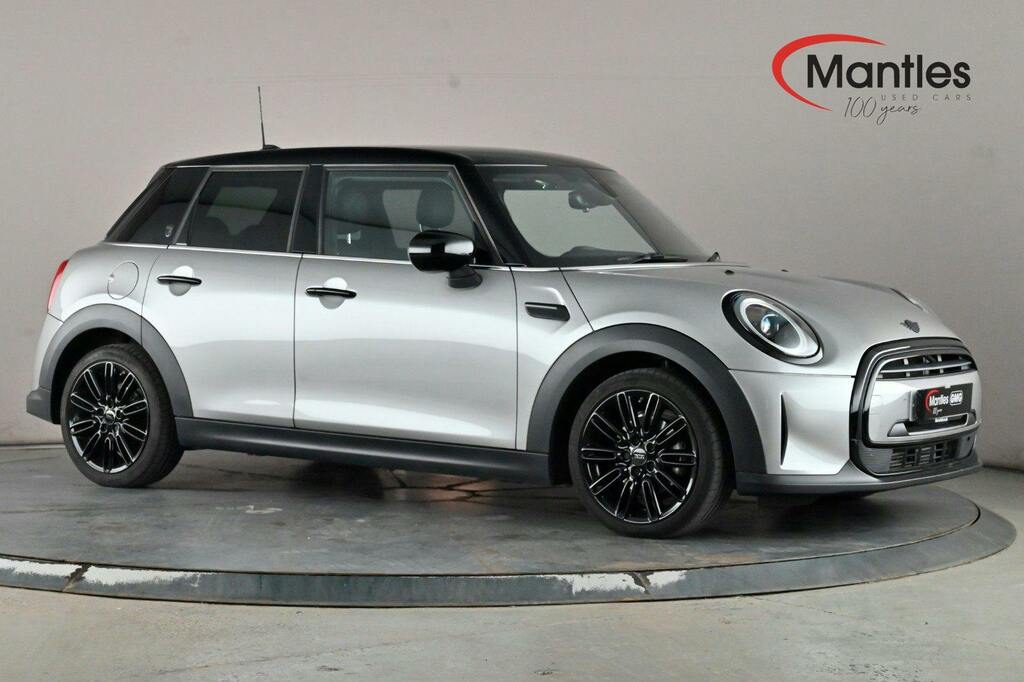 Mini Hatch 1.5 Cooper Exclusive Hatchback Steptron Silver