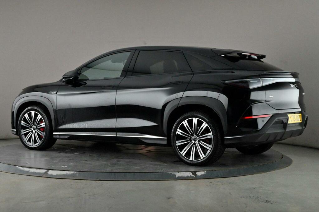 Byd Sealion 7 82.5Kwh Design Suv Awd LC75OZU Black #4