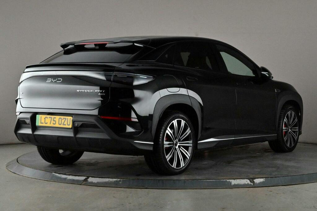 Byd Sealion 7 82.5Kwh Design Suv Awd LC75OZU Black #6