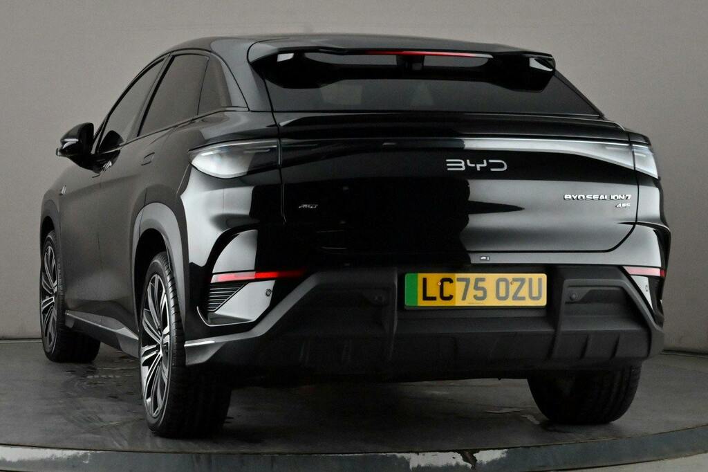 Byd Sealion 7 82.5Kwh Design Suv Awd LC75OZU Black #5