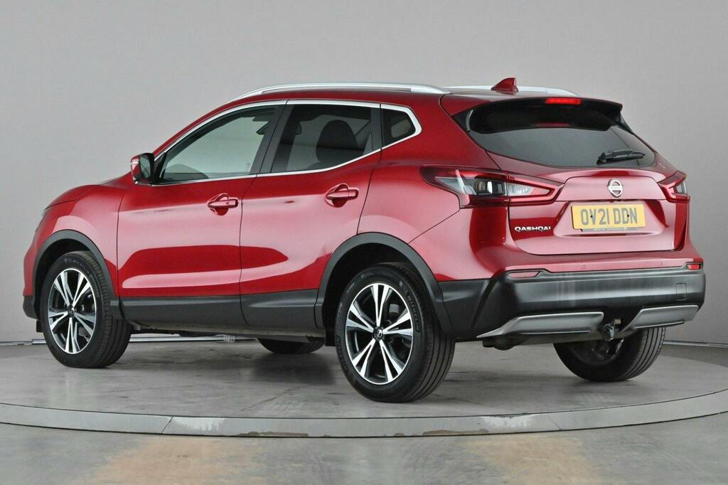 Nissan Qashqai 1.3 Dig T N Connecta Suv Dct Ss OV21DDN Red #6