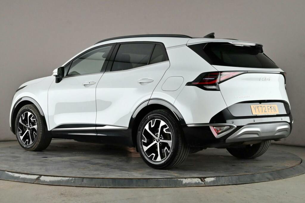 Kia Sportage 1.6 Crdi Mhev 4 Suv Hybrid Dct Awd S YT72FFN White #5