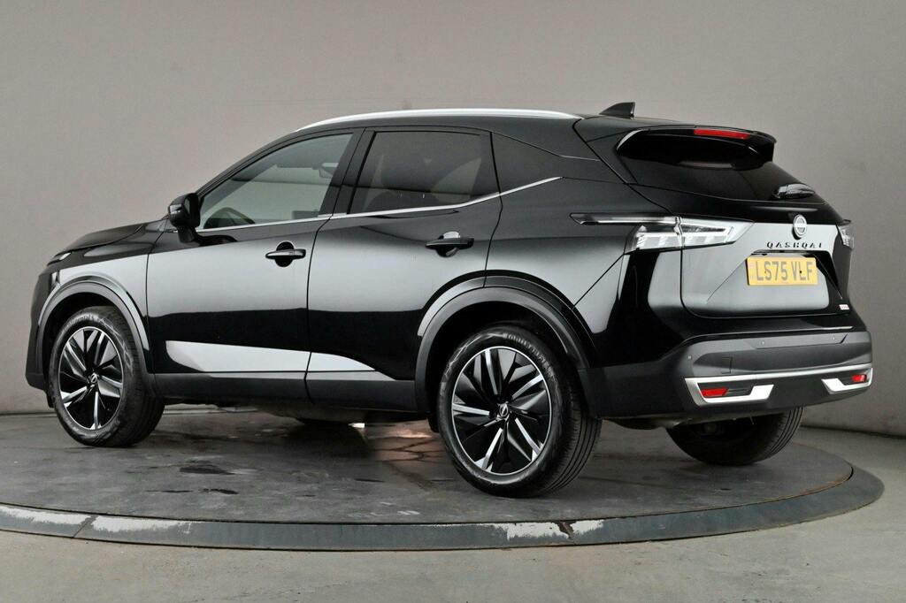 Nissan Qashqai 1.3 Dig T Mhev Tekna Suv Hybrid Xtron LS75VLF Black #4
