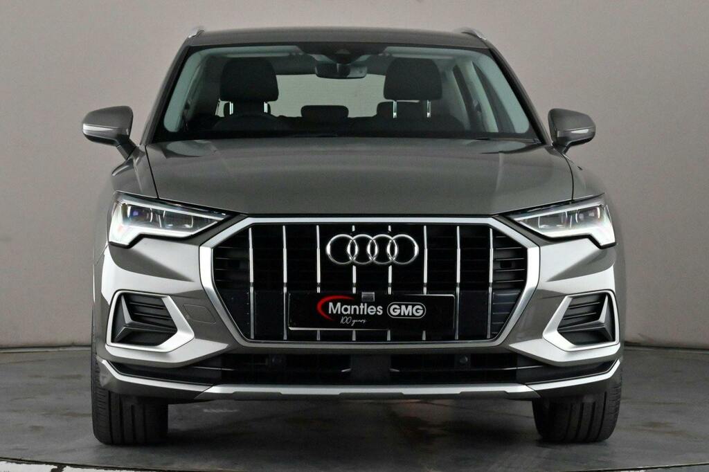 Audi Q3 1.5 Tfsi Cod 35 Sport Suv S Tronic S BP20OCM Grey #2
