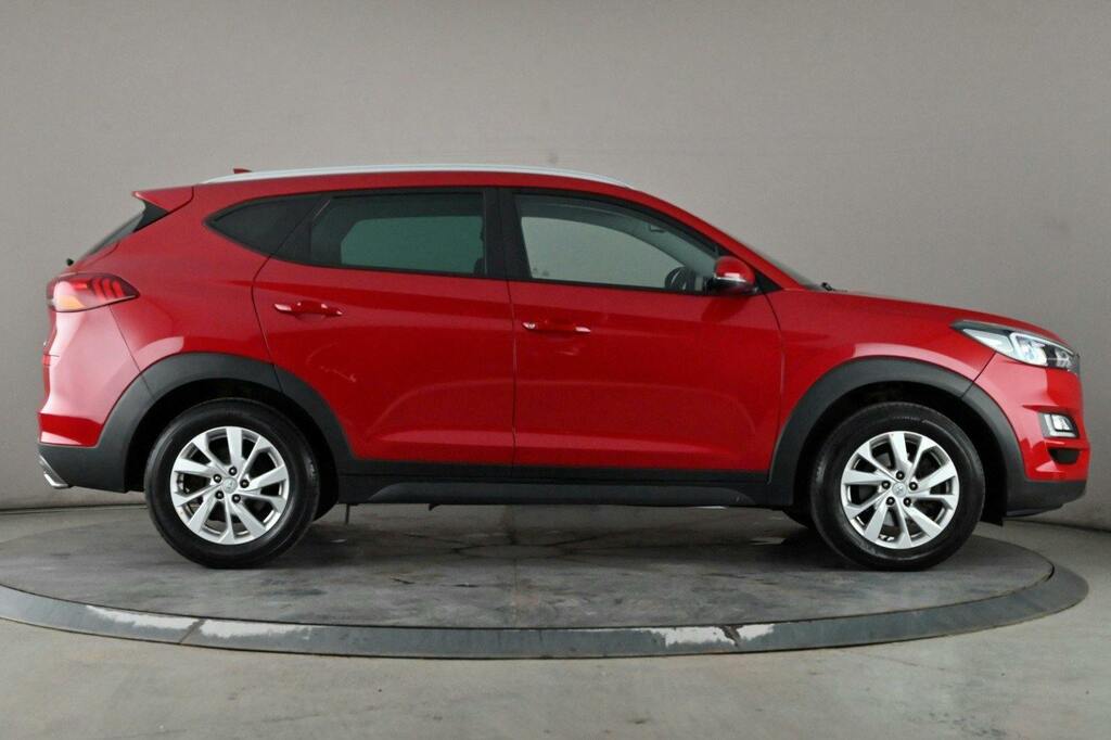 Hyundai Tucson 1.6 Crdi Se Nav Suv Ss YB19HDJ Red #3