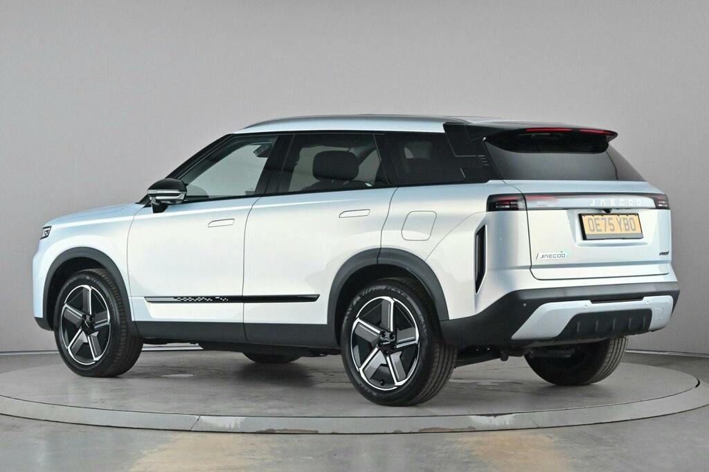 JAECOO 7 1.5T Shs 18.3Kwh Luxury Suv Plug In Hyb Silver #3