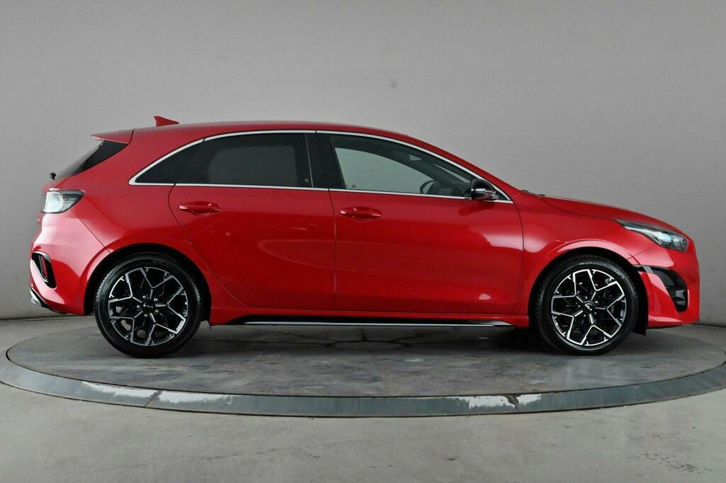 Kia Ceed 1.5 T Gdi Gt Line Hatchback S FN24OJO Red #3