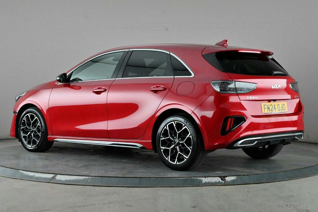 Kia Ceed 1.5 T Gdi Gt Line Hatchback S FN24OJO Red #4