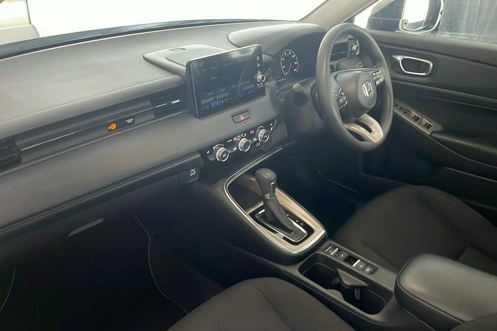 Honda Hr-V 1.5 H I Mmd Elegance Suv Hybrid Cvt S LO71XXB White #2